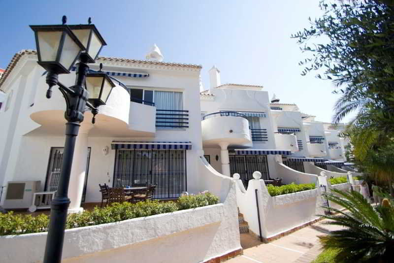 Sahara Sunset Apart-hotel 3*